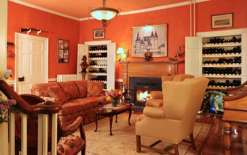 L'Auberge Provencale Inn & Restaurant Boyce Eksteriør billede
