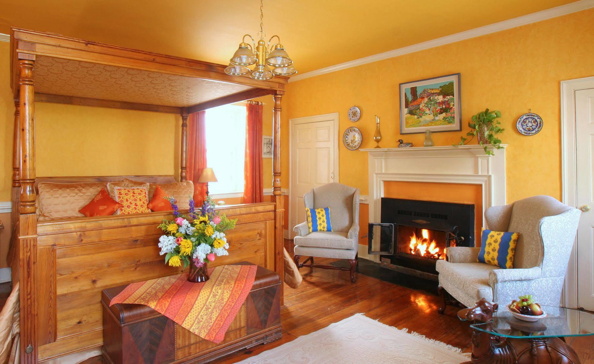 L'Auberge Provencale Inn & Restaurant Boyce Eksteriør billede
